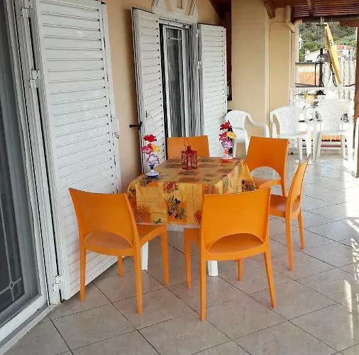 Vakantiehuis House Dilena Tsimtsiri