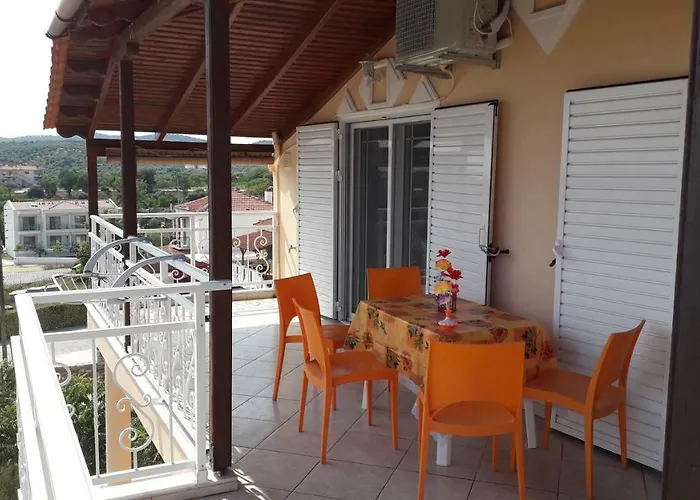 House Dilena Tsimtsiri