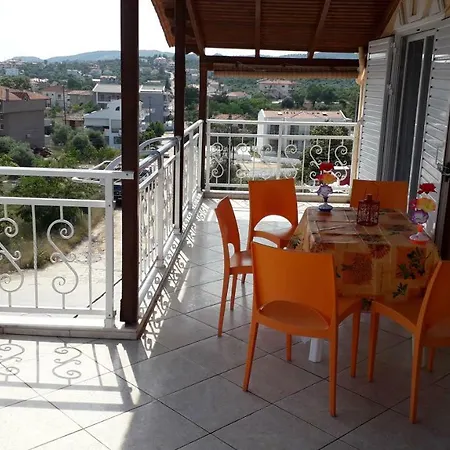 Casa de Férias House Dilena Tsimtsiri *